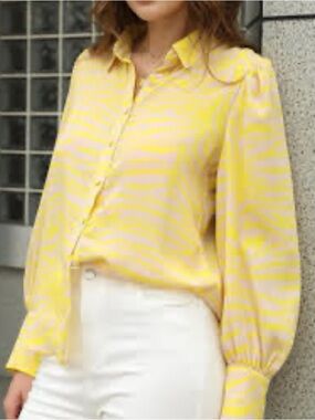 Printed Button-Front Blouse